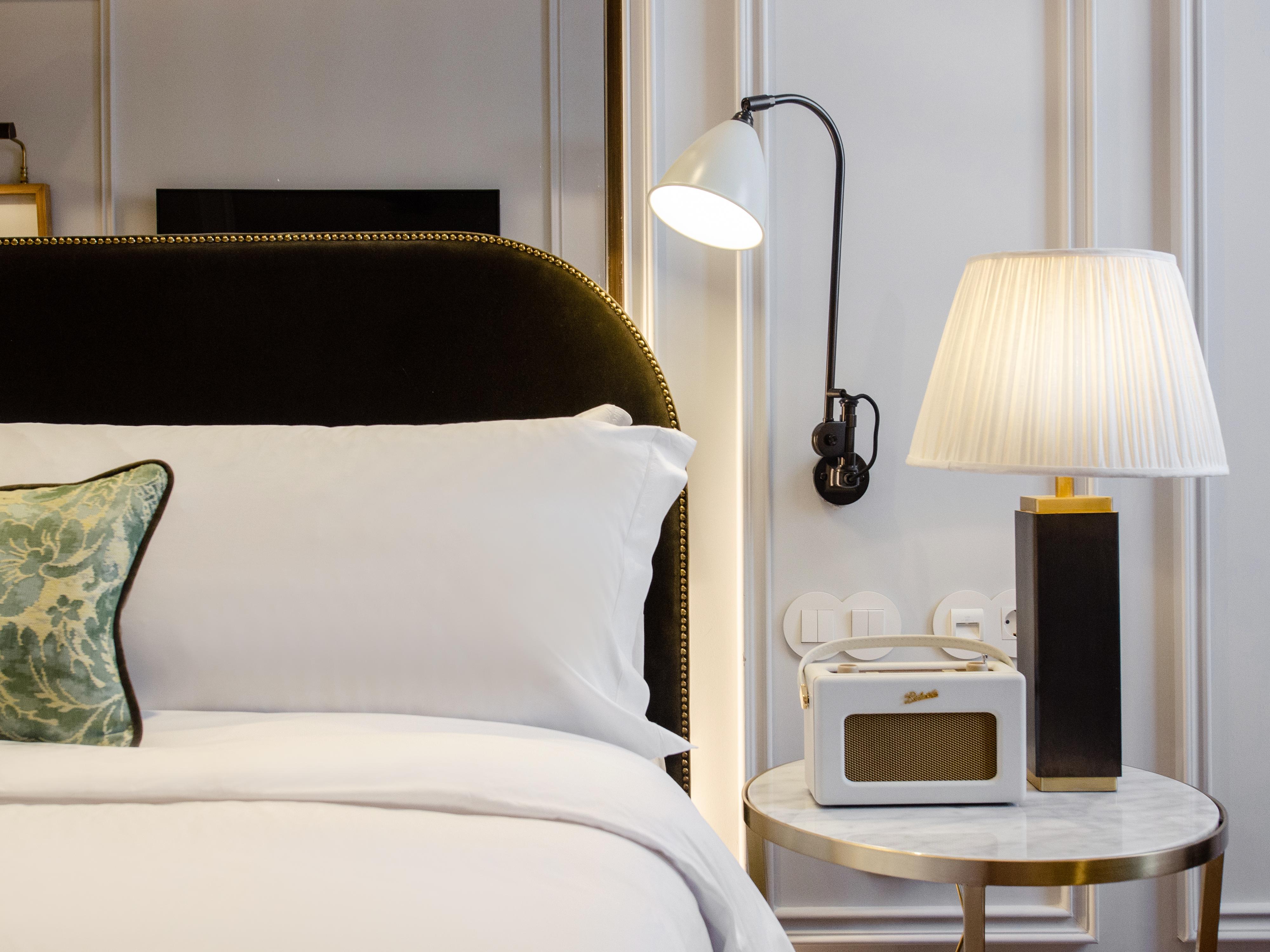 Browns Avenue Hotel Lisboa Eksteriør billede The Radio