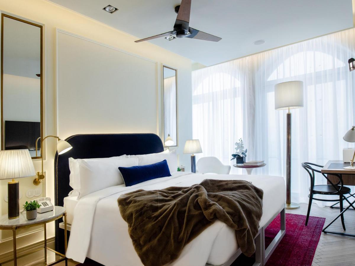 Browns Avenue Hotel Lisboa Eksteriør billede Deluxe Room